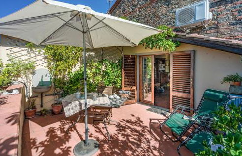 Lovely Apartment In Massa E Cozzile - Foto 2