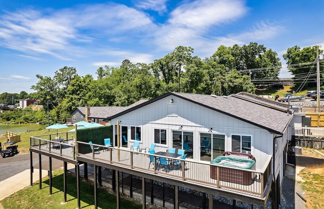 The Lodge at Lakeside - Photo 57