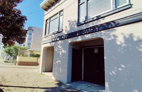 Sunny SF home - cozy, spacious, convenient w/parking, A+ location!! - Foto 53