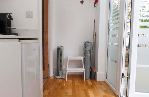 Summer Room - Photo 12