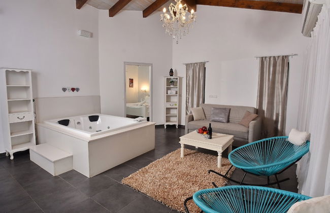 Niflaot Hagolan - Photo 20