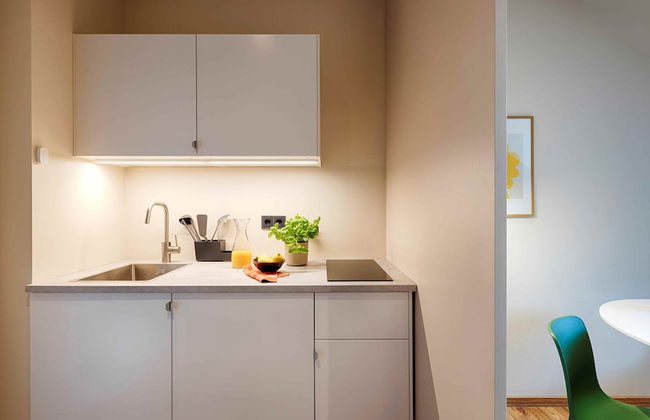 homie stay am Paradeplatz in der Würzburger Innenstadt - Foto 20