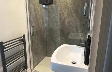 1 Bed Room Flat Close to seafront - Photo 5