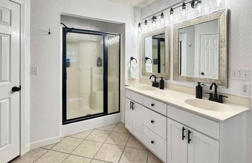 Razorback Retreat- 5 mi to University of Arkansas - Foto 21