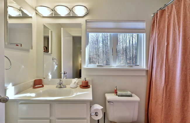 The Woods by Killington Vacation Rentals - 2 Bedrooms - Photo 65