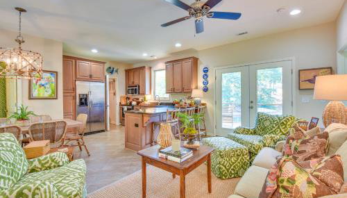 Lakefront Fun Near Clemson! Retreat with Pool Access - Foto 5