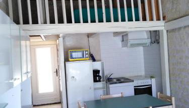 Le Clos des Romarins Gîte CAMELIA - Foto 5