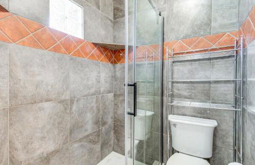 2 Mi to Kyle Field Bryan Home with Fenced Yard - Photo 16