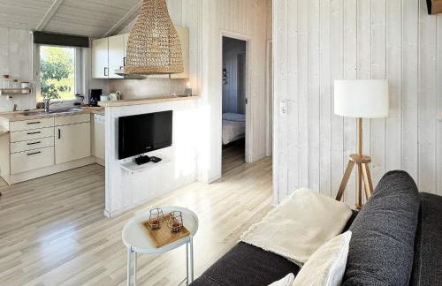 4 person holiday home in GROEMITZ - Photo 9