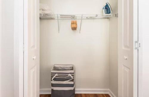 A Place to Escape 5 minutes from Downtown Newly Renovated - Foto 10