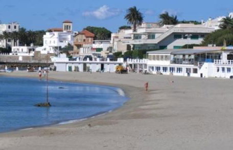 La Rosa dei Venti a 150 mt dall'Ospedale Pediatrico, a 200 mt dal mare ad a 30 minuti dalla Stazione San Pietro - Photo 33