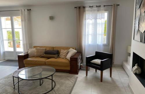 PERNO LI FONT villa contemporaine avec piscine - Photo 26