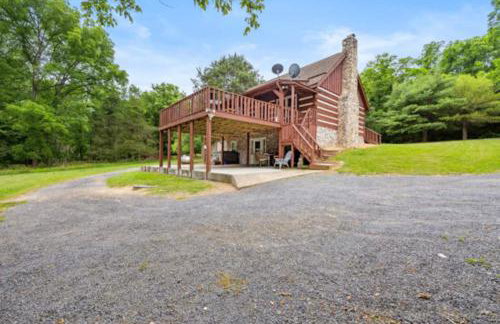 Riverfront Log Cabin Hot Tub, Mtn Views & Hottub - Foto 45