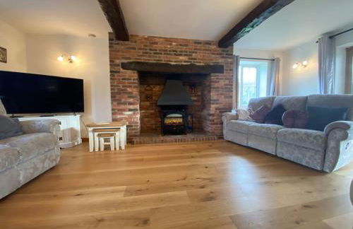 Eco-friendly Dorset cottage with spa set in heart of countryside - Photo 10