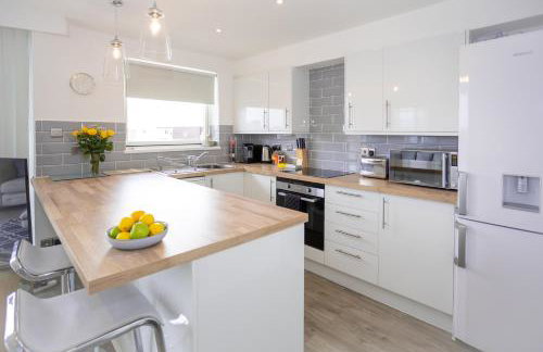 Stunning 2 bed Seaside Apartment With Sea Views - Foto 9