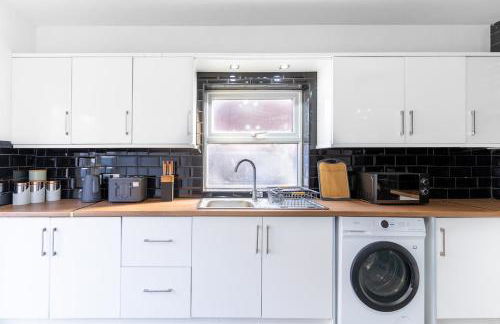 Mauldeth Road Full House - Photo 2