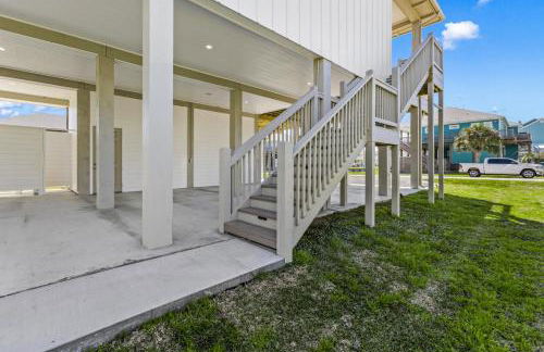 500 ft to beach Upscale Beach Home Golf Cart with Fire pit For 14 - Foto 44