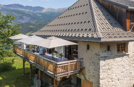 Superbe ferme rénovée en chalet de luxe en PLEINE NATURE - Foto 2