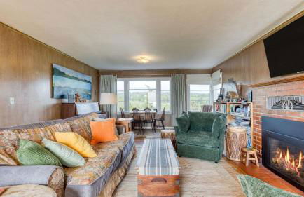 Maxwelton Aerie Bluffside Retreat w Sweeping Puget Sound Views Firepit - Foto 7