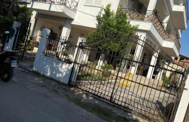 Tsoumaris House - Photo 2