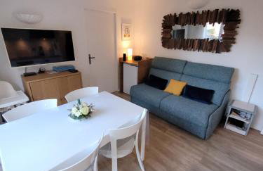 200m de la mer Piscine WIFI T3 38 m2 6 pers 2 chambres Ascenseur - Photo 10