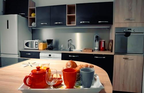 La Tanière du Corsaire - Coliving - jusqu'à 4 chambres - vue Rivière - Foto 27