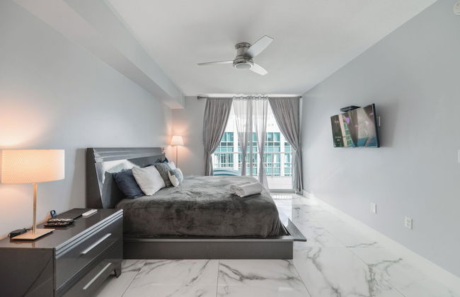 Modern Condos Available in Brickell - Photo 18