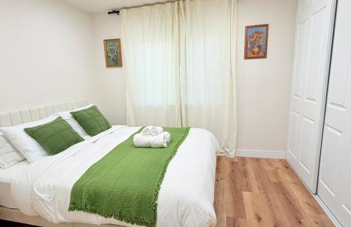 Minutes to ONT Airport And Entire Home With Billiards - Foto 22