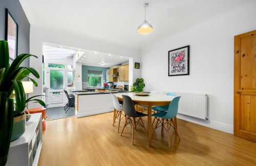 No24Sandbach - Home from Home - Exclusive Dog Friendly House & Garden - Photo 1