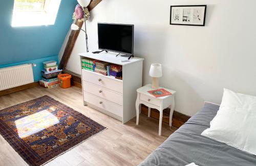 La Maison des Remparts - Gite 3 etoiles pour 8 pers a Loches - Foto 2