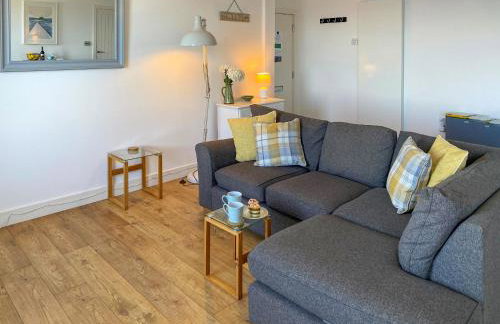 The Lookout - Photo 2