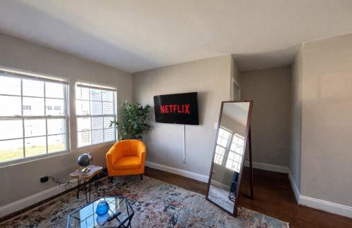 Birmingham 1BR Retreat with Parking Near UBA & Vulcan Park - Photo 2