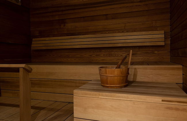 2ndhomes Unique 2-Story Home with Spa - Foto 24