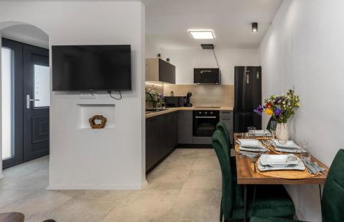 1 Bedroom Nice Home In Hreljin - Foto 15