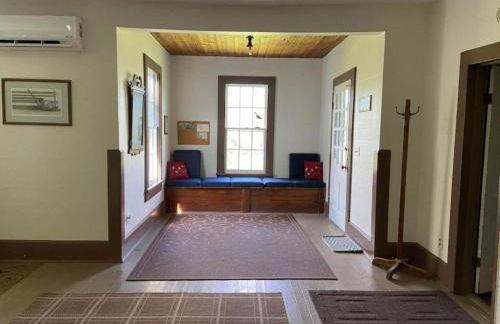 Inviting Cottage Rental on a Private Farm in Rileyville, Virginia - Photo 37