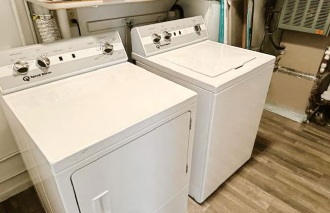 3 Blocks From Nd 3 Bedroom 2 Bath Home 1815 - Foto 25