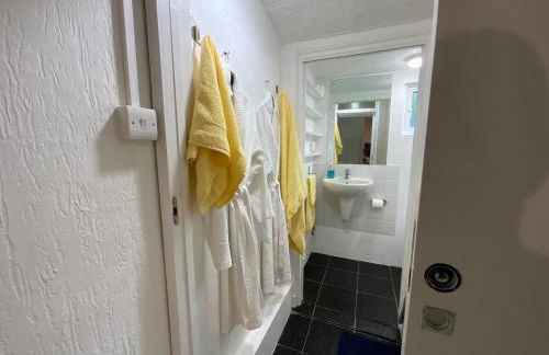 Right by Leigh Broadway Private Garden large ground fl apt - Foto 16