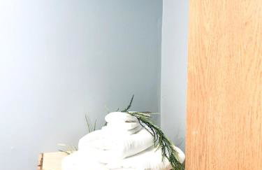 Earthy Hobbit Jungle with Privacy & Serenity - Foto 50