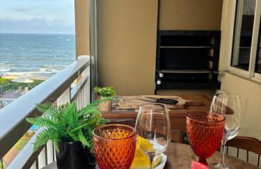 Apartamento Frente Mar, Churrasqueira, Piscina, Jacuzzi, 20 Minutos do Beto Carrero - Foto 42