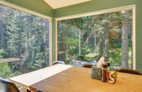 Solitude Mountain Cabin Creek-Side View and Hot Tub - Foto 2