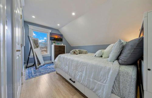 Luxe Coastal Retreat with Hot Tub & Spring Fires - Foto 22