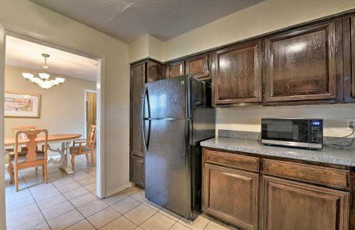 Pet-Friendly Missouri City Home with Fenced-In Yard! - Foto 7