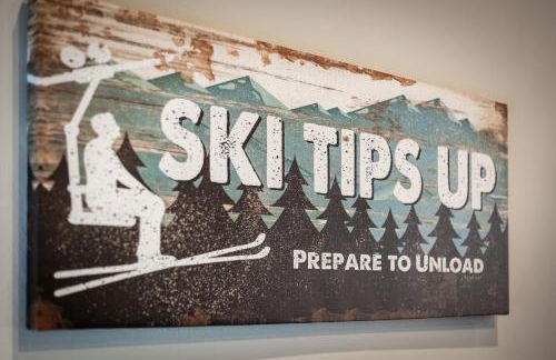 Alpine Escape: Tahoe Oasis Steps from Lake - Foto 25