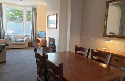 Seahorse House, Beautiful Large house next to the Beach & Park & near Zoo, Hythe - Foto 8