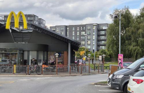 Affordably Elegant Apartments close to Coop live, Etihad Stadium and Manchester City centre - Foto 46