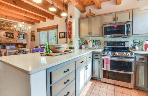 Mountain Views and Patio Santa Fe Escape! - Foto 13