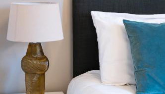 Shenley House- Premium Stay, Private Parking for multiple cars, Sleeps 6, 2 Bedroom, 2 Ensuites, Central MK - Foto 4