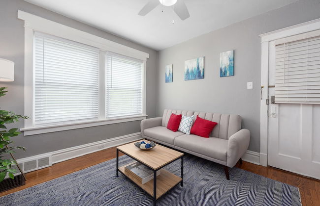 Central Garden Getaways Corp Rentals by NamaStay - Photo 24