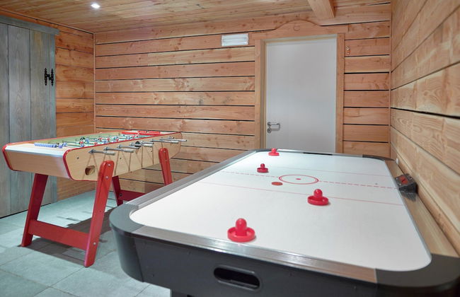 Luxurious Holiday Home in Stoumont With Pool & Bar - Foto 21