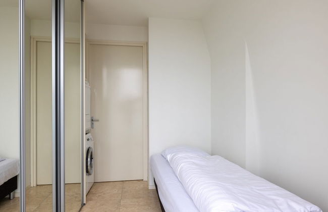 Luxury Apartment in a Residence Right on the Boulevard and the Beach - Foto 5